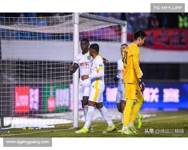 揭秘苏亚雷斯为何屡遭球迷非议盘点他被黑的五大主要原因